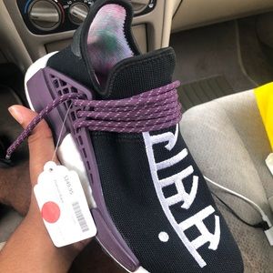 Pharrell hu holi pack size 9
